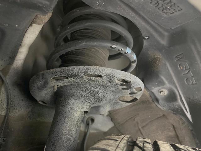 エスクァイア Gi 禁煙車 純正エアロ 純正9型ナビ 両側電動スライドドア セーフティセンスC クルーズコントロール ブラック合皮シート 快適温熱シート ナノイー付左右独立温度調整オートエアコン ドラレコ ETC2.0(20枚目)