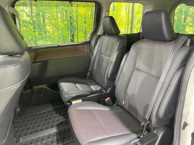 エスクァイア Gi 禁煙車 純正エアロ 純正9型ナビ 両側電動スライドドア セーフティセンスC クルーズコントロール ブラック合皮シート 快適温熱シート ナノイー付左右独立温度調整オートエアコン ドラレコ ETC2.0(41枚目)