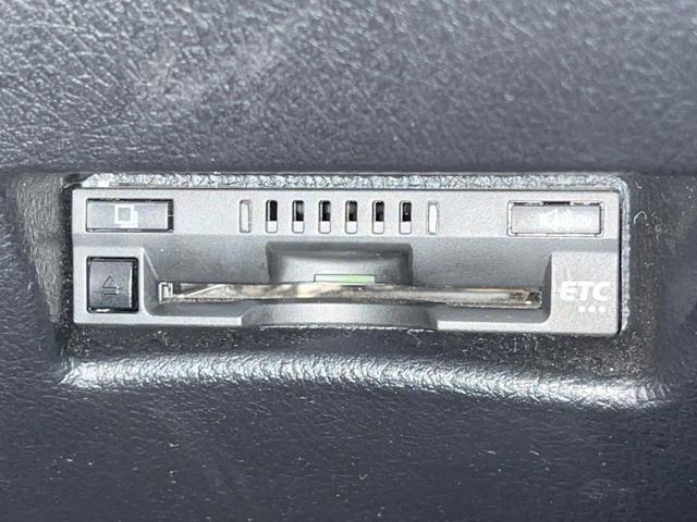 シエンタ ハイブリッドG クエロ 両側電動スライドドア 純正SDナビ バックカメラ セーフティセンス 禁煙車 ハーフレザーシート ドラレコ コーナーセンサー スマートキー LEDヘッド ビルトインETC クルコン オートハイビーム(24枚目)