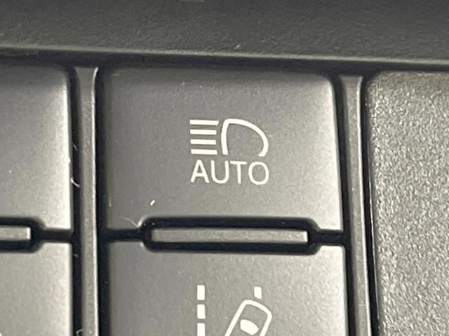 シエンタ ハイブリッドG クエロ 両側電動スライドドア 純正SDナビ バックカメラ セーフティセンス 禁煙車 ハーフレザーシート ドラレコ コーナーセンサー スマートキー LEDヘッド ビルトインETC クルコン オートハイビーム(39枚目)