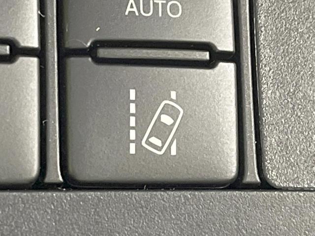 シエンタ ハイブリッドG クエロ 両側電動スライドドア 純正SDナビ バックカメラ セーフティセンス 禁煙車 ハーフレザーシート ドラレコ コーナーセンサー スマートキー LEDヘッド ビルトインETC クルコン オートハイビーム(40枚目)