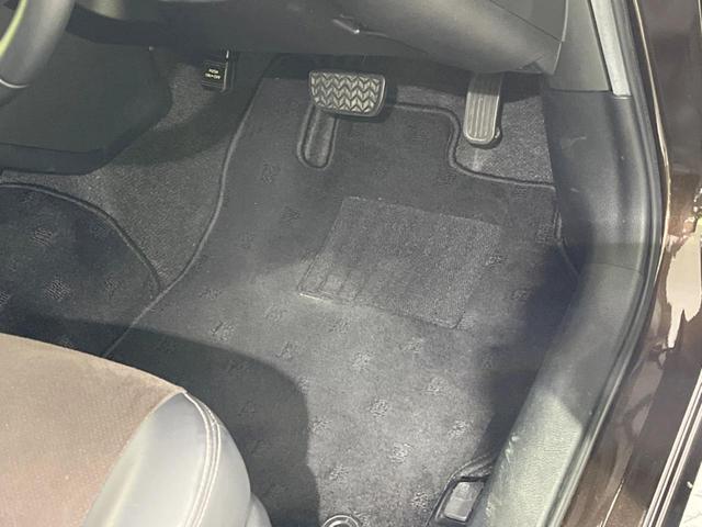 シエンタ ハイブリッドG クエロ 両側電動スライドドア 純正SDナビ バックカメラ セーフティセンス 禁煙車 ハーフレザーシート ドラレコ コーナーセンサー スマートキー LEDヘッド ビルトインETC クルコン オートハイビーム(42枚目)