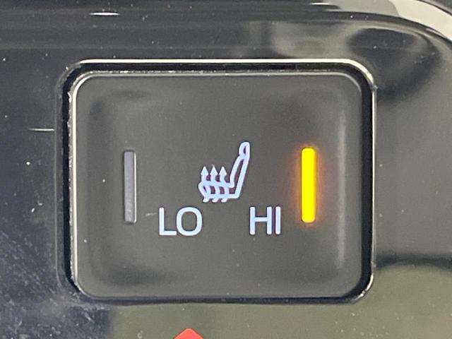 ヴォクシー Ｓ－Ｚ　メーカー１０．５型ナビ付ＤＡ　バックカメラ　両側電動スライドドア　セーフティセンス　禁煙車　ハーフレザーシート　シートヒーター　ドラレコ　コーナーセンサー　ＬＥＤヘッド　ＥＴＣ　純正１７インチＡＷ（6枚目）