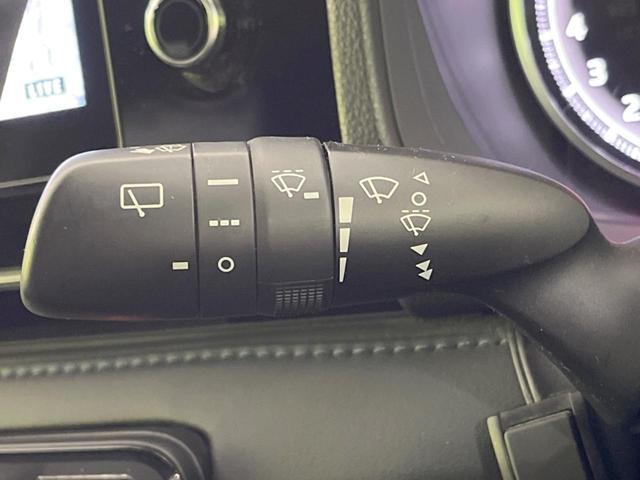 ヴォクシー Ｓ－Ｚ　１４型後席モニター　快適利便パッケージｈｉｇｈ　メーカー１０．５型ナビ付ＤＡ　全周囲カメラ　ＢＳＭ　ヘッドアップディスプレイ　３眼ＬＥＤヘッド　デジタルインナーミラー　両側電動スライドドア　禁煙車（29枚目）