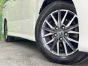 ＺＳ　煌　純正ＳＤナビ　両側電動スライドドア　禁煙車　ＬＥＤヘッドランプ　アイドリングストップ　１６インチアルミ　スマートキー　デュアルオートエアコン　革巻ステアリングホイール　エアロバンパー（14枚目）