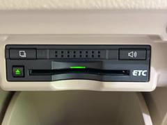 【ＥＴＣ】高速道路の料金所をストレスなく通過！話題のスポットやサービスエリアに多い「スマートIntercooler」利用時は必須のアイテムです。当店でセットアップを実施、ご納車当日からすぐにご利用いただけます！ 7