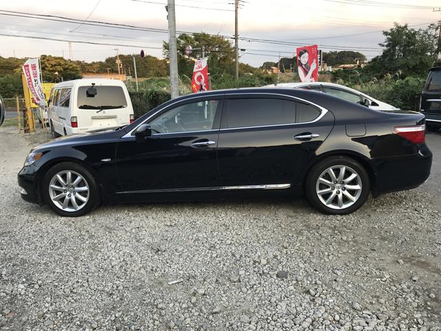 LS600hL後席セパレートシートパッケージ サンルーフ(5枚目)