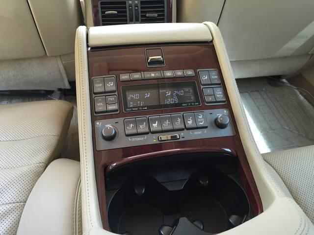 LS600hL後席セパレートシートパッケージ サンルーフ(16枚目)