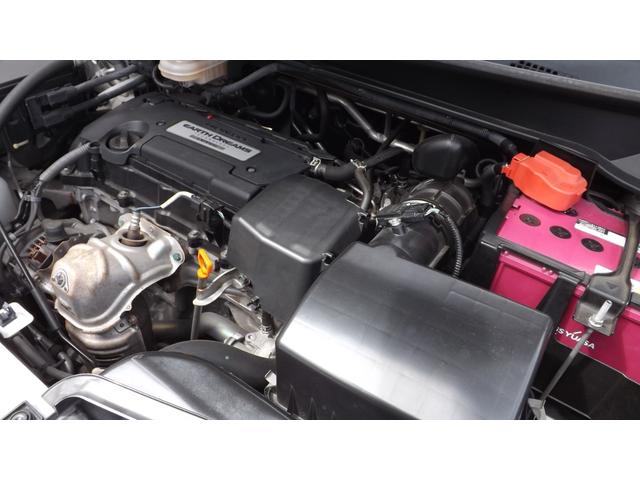 オデッセイ アブソルート・ＥＸ　ナビ／ＴＶ／Ｂｌｕｅｔｏｏｔｈ／全方位カメラ／ＨＤＭＩ／後席フリップダウンＭ／ＥＴＣ／黒本革パワーシート／両側自動ドア／レーダークルーズ／衝突軽減ブレーキ／ＢＳＭ／左右シートヒーター／記録簿付／禁煙（79枚目）