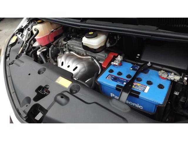 エスティマ 　８インチナビ／地デジ／Ｂｌｕｅｔｏｏｔｈ／Ｂカメラ／ＥＴＣ／スマートキー２個／エンジンスターター／両側自動ドア／革シート／左右シートヒーター／後席フリップダウンモニター／クルーズＣ／記録簿付／禁煙車（74枚目）