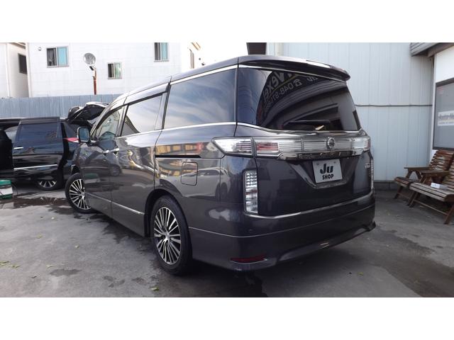 エルグランド 350ハイウェイスター HDDナビ/地デジフルセグ/Bluetooth/USB/全方位カメラ/ETC/スマートキー両側自動ドア/パワーバックドア/ハーフレザー/クルーズC/ドラレコ/後席スモークフィルム/LEDライト/禁煙車(7枚目)