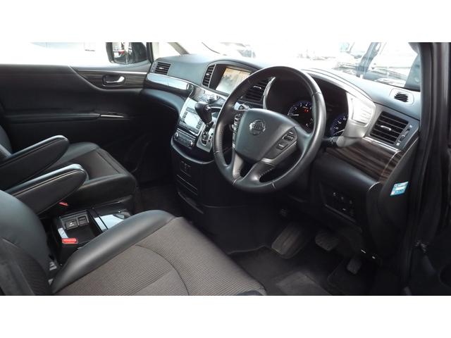 エルグランド 350ハイウェイスター HDDナビ/地デジフルセグ/Bluetooth/USB/全方位カメラ/ETC/スマートキー両側自動ドア/パワーバックドア/ハーフレザー/クルーズC/ドラレコ/後席スモークフィルム/LEDライト/禁煙車(26枚目)
