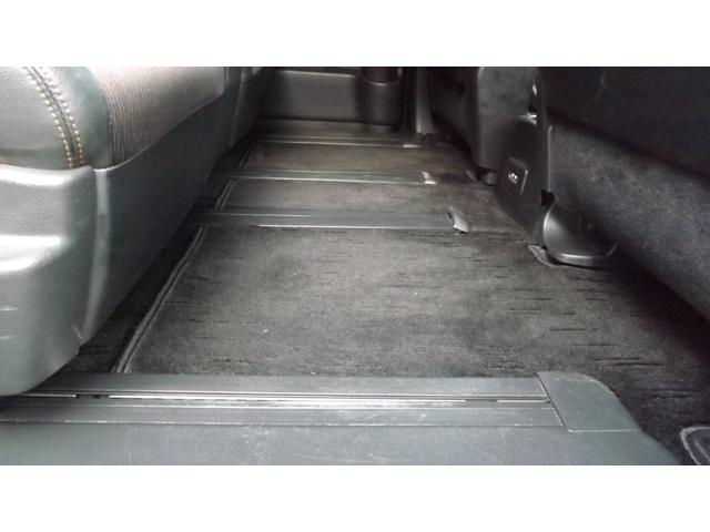 エルグランド 350ハイウェイスター HDDナビ/地デジフルセグ/Bluetooth/USB/全方位カメラ/ETC/スマートキー両側自動ドア/パワーバックドア/ハーフレザー/クルーズC/ドラレコ/後席スモークフィルム/LEDライト/禁煙車(61枚目)