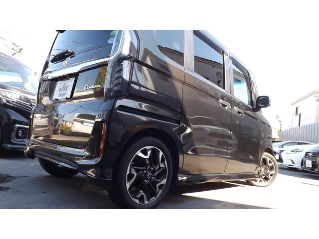 N-BOXカスタム G・EXターボホンダセンシング ナビ地D/Bluetooth/USB/バックカメラ/Hセンシング/両側自動ドア/LEDライト/Hレザー/スーパースライドシート/スマートキー/デジタルインナーミラー/シーケンシャル/オートミラー/禁煙(10枚目)