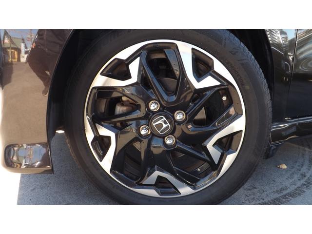 N-BOXカスタム G・EXターボホンダセンシング ナビ地D/Bluetooth/USB/バックカメラ/Hセンシング/両側自動ドア/LEDライト/Hレザー/スーパースライドシート/スマートキー/デジタルインナーミラー/シーケンシャル/オートミラー/禁煙(15枚目)