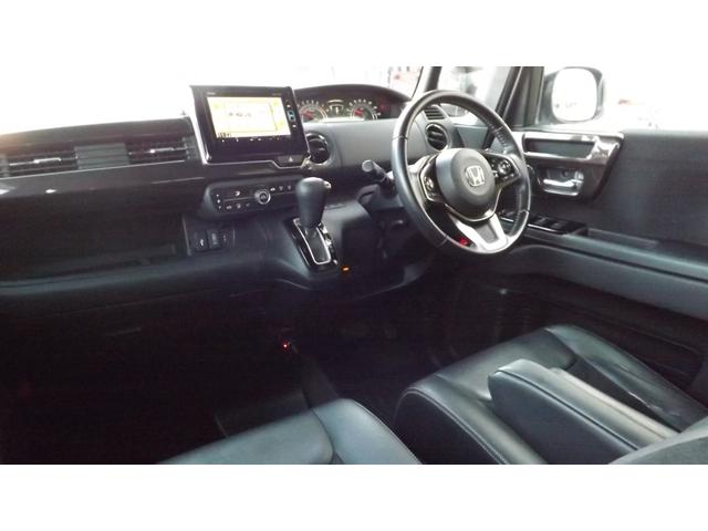 N-BOXカスタム G・EXターボホンダセンシング ナビ地D/Bluetooth/USB/バックカメラ/Hセンシング/両側自動ドア/LEDライト/Hレザー/スーパースライドシート/スマートキー/デジタルインナーミラー/シーケンシャル/オートミラー/禁煙(40枚目)