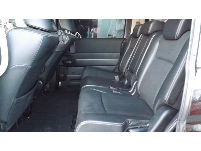 ステップワゴンスパーダ Ｚ　クールスピリット　大型９インチナビ／地Ｄフルセグ／バックカメラ／キセノン／スマートキー／ＥＴＣ／クルーズコントロール／両側自動ドア／パドルシフト／フルエアロ／ローダウン／ハーフレザー／禁煙車（50枚目）