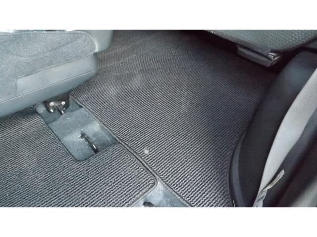 ステップワゴンスパーダ Ｚ　クールスピリット　大型９インチナビ／地Ｄフルセグ／バックカメラ／キセノン／スマートキー／ＥＴＣ／クルーズコントロール／両側自動ドア／パドルシフト／フルエアロ／ローダウン／ハーフレザー／禁煙車（65枚目）