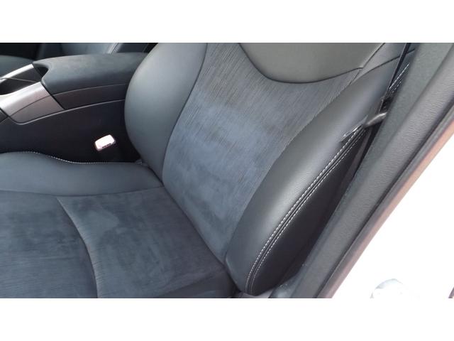 プリウス Ｇ　ナビ／フルセグ／Ｂｌｕｅｔｏｏｔｈ／ＤＶＤ再生／キセノン／スマートキー／ＥＴＣ／バックカメラ／ハーフレザー／パワーシート／前後ドラレコ／車高調／エアロ／サイド＆カーテンエアバッグ／記録簿付き／禁煙車（45枚目）