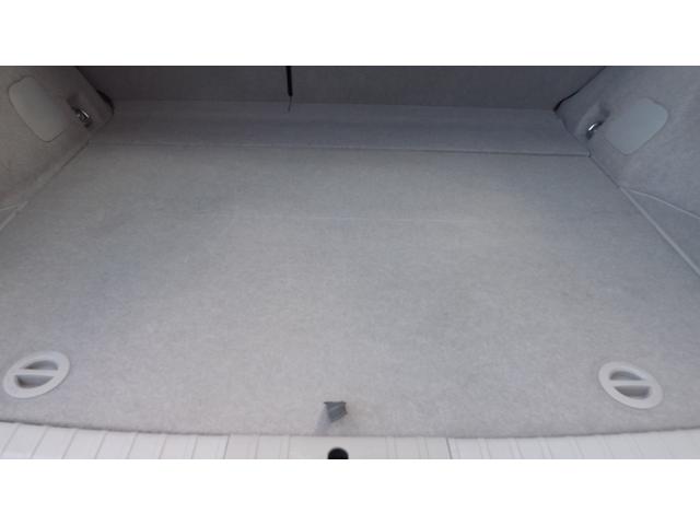 プリウス Ｇ　ナビ／フルセグ／Ｂｌｕｅｔｏｏｔｈ／ＤＶＤ再生／キセノン／スマートキー／ＥＴＣ／バックカメラ／ハーフレザー／パワーシート／前後ドラレコ／車高調／エアロ／サイド＆カーテンエアバッグ／記録簿付き／禁煙車（63枚目）