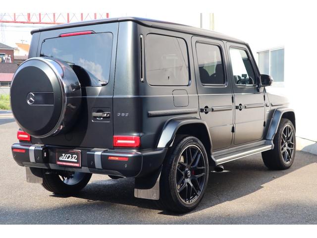 Ｇクラス Ｇ６３　右ハンドル・マグノナイトブラック・ブラックインテリア・ＡＭＧ２２ｉｎｃｈｉアルミホイール・ＤＶＤプレイヤー・カロッツェリアフリップモニター（11枚目）