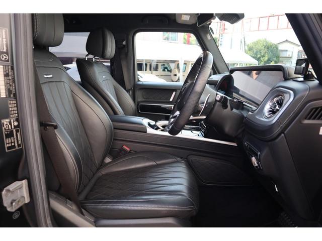 Ｇクラス Ｇ６３　右ハンドル・マグノナイトブラック・ブラックインテリア・ＡＭＧ２２ｉｎｃｈｉアルミホイール・ＤＶＤプレイヤー・カロッツェリアフリップモニター（12枚目）