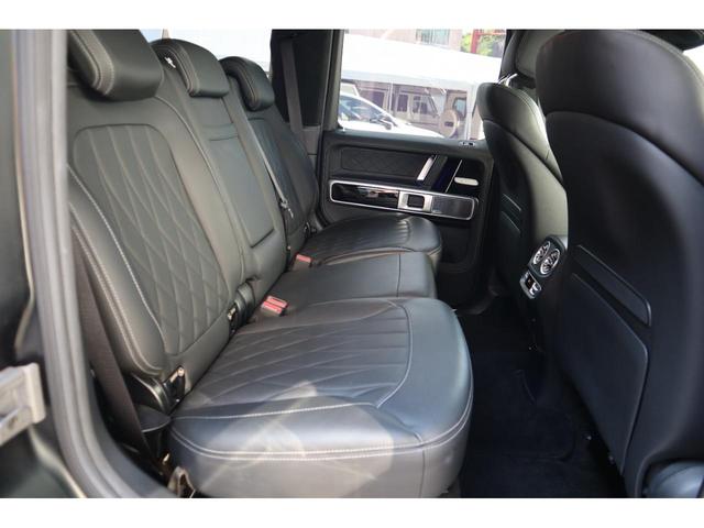 Ｇクラス Ｇ６３　右ハンドル・マグノナイトブラック・ブラックインテリア・ＡＭＧ２２ｉｎｃｈｉアルミホイール・ＤＶＤプレイヤー・カロッツェリアフリップモニター（14枚目）