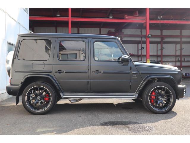 Ｇクラス Ｇ６３　右ハンドル・マグノナイトブラック・ブラックインテリア・ＡＭＧ２２ｉｎｃｈｉアルミホイール・ＤＶＤプレイヤー・カロッツェリアフリップモニター（24枚目）