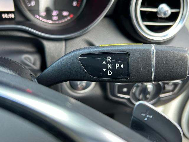 GLC GLC220d 4マチッククーペスポーツ(本革仕様) ワンオーナー・本革仕様・禁煙・サンルーフ・ブルメスターサウンド・アプリ連動サウンドマフラー・パナメリカグリル・前後ドラレコ・有償カラー・車両鑑定書付(10枚目)