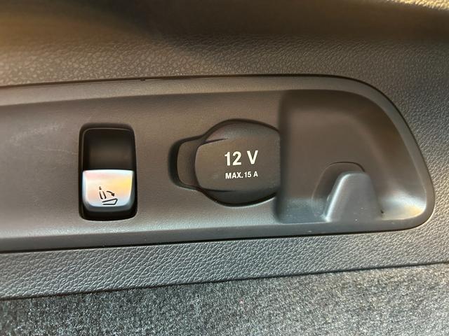 GLC GLC220d 4マチッククーペスポーツ(本革仕様) ワンオーナー・本革仕様・禁煙・サンルーフ・ブルメスターサウンド・アプリ連動サウンドマフラー・パナメリカグリル・前後ドラレコ・有償カラー・車両鑑定書付(40枚目)