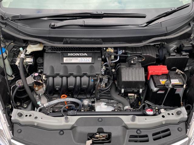 ハイブリッド・スマートセレクション ワンオーナー 禁煙車 ハーフレザー アイドリングS ビルトインETC クルーズコントロール 前席シートヒーター 純正ナビ バックカメラ ワンセグTV 整備記録簿(R2)(48枚目)