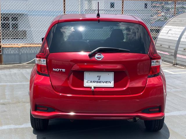 ノート Ｘ　ワンオーナー　禁煙車　純正メモリナビ（7枚目）
