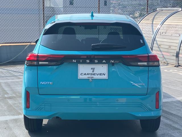 ノート Ｘ　ワンオーナー　禁煙車　純正メモリナビ（7枚目）
