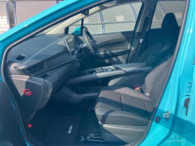 ノート Ｘ　ワンオーナー　禁煙車　純正メモリナビ（18枚目）