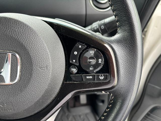 Ｎ－ＢＯＸカスタム Ｇ・Ｌターボホンダセンシング　ストラーダナビ（ＣＮ－ＲＥ０６Ｄ）　ＴＶ　Ｒカメラ　ハーフレザー　ユピテル前後ドラレコ　ラバーフロアマット　社外１５インチＡＷ＋冬タイヤ有　車両ナビ取説　スマートキー２個（27枚目）