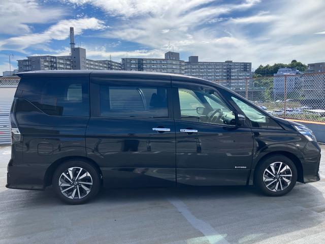 セレナ ハイウェイスターＶ　ワンオーナー　禁煙車　２列目モニター　純正メモリナビ　全周囲カメラ　プロパイロット　ドラレコ前後　ＥＴＣ　両側電動スライドドア　デジタルインナーミラー　ブラインドスポット　スタッドレスタイヤ４本車載（5枚目）