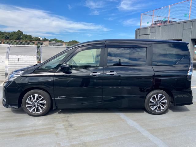 セレナ ハイウェイスターＶ　ワンオーナー　禁煙車　２列目モニター　純正メモリナビ　全周囲カメラ　プロパイロット　ドラレコ前後　ＥＴＣ　両側電動スライドドア　デジタルインナーミラー　ブラインドスポット　スタッドレスタイヤ４本車載（9枚目）