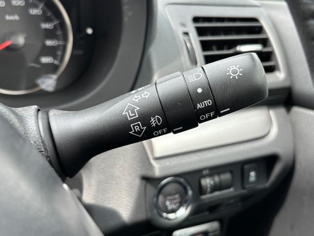 インプレッサスポーツ ２．０ｉアイサイト　ワンオーナー　禁煙車　ストラーダＳＤナビ　フルセグＴＶ　バックカメラ　前後ドラレコ　クルーズコントロール　ＥＴＣ　スマートキー２個　車両・ナビ取説　ディーラー毎年記録簿（12枚目）