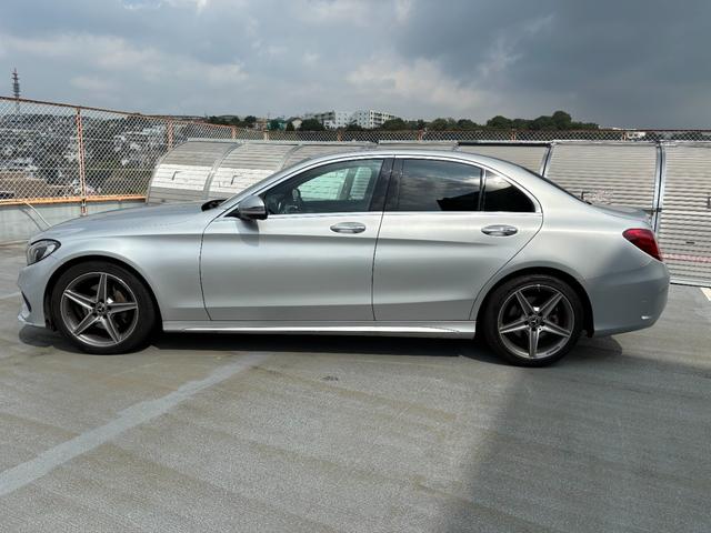 Ｃクラス Ｃ１８０　ローレウスエディション　ワンオーナー　禁煙車　レーダーセフティパッケージ　純正ナビ　フルセグＴＶ　バックカメラ　革シート　シートヒーター　ＥＴＣ　ケンウッドドラレコ　スマートキー×２　記録簿　取扱説明書（37枚目）