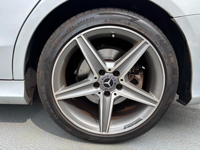 Ｃクラス Ｃ１８０　ローレウスエディション　ワンオーナー　禁煙車　レーダーセフティパッケージ　純正ナビ　フルセグＴＶ　バックカメラ　革シート　シートヒーター　ＥＴＣ　ケンウッドドラレコ　スマートキー×２　記録簿　取扱説明書（40枚目）