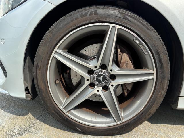 Ｃクラス Ｃ１８０　ローレウスエディション　ワンオーナー　禁煙車　レーダーセフティパッケージ　純正ナビ　フルセグＴＶ　バックカメラ　革シート　シートヒーター　ＥＴＣ　ケンウッドドラレコ　スマートキー×２　記録簿　取扱説明書（42枚目）