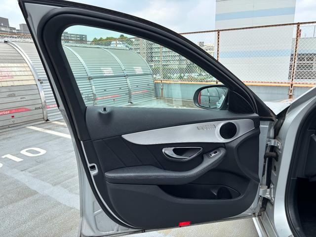 Ｃクラス Ｃ１８０　ローレウスエディション　ワンオーナー　禁煙車　レーダーセフティパッケージ　純正ナビ　フルセグＴＶ　バックカメラ　革シート　シートヒーター　ＥＴＣ　ケンウッドドラレコ　スマートキー×２　記録簿　取扱説明書（47枚目）