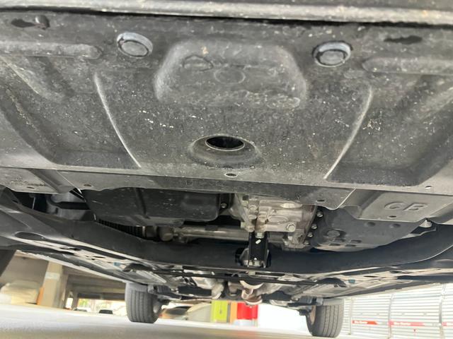 エクストレイル ２０Ｘｉ　ワンオーナー　禁煙車　２列目モニター　純正メモリナビ　全周囲カメラ　フルセグＴＶ　ドラレコ　ＥＴＣ　プロパイロット　エマージェンシーブレーキ　レーダークルーズ　シートヒーター　デジタルインナーミラー（16枚目）