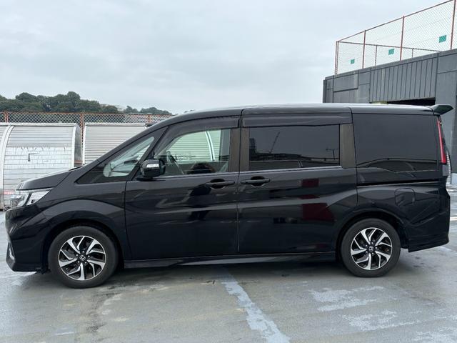 ステップワゴンスパーダ スパーダ　ホンダセンシング　１オーナー　純正メモリナビ　２列目モニター　バックカメラ　フルセグＴＶ　Ｂｌｕｅｔｏｏｔｈ接　ＥＴＣ　前後ドラレコ　スマートキー２個　革調シートカバー　シティブレーキ　レーンキープ　コーナーセンサー（9枚目）
