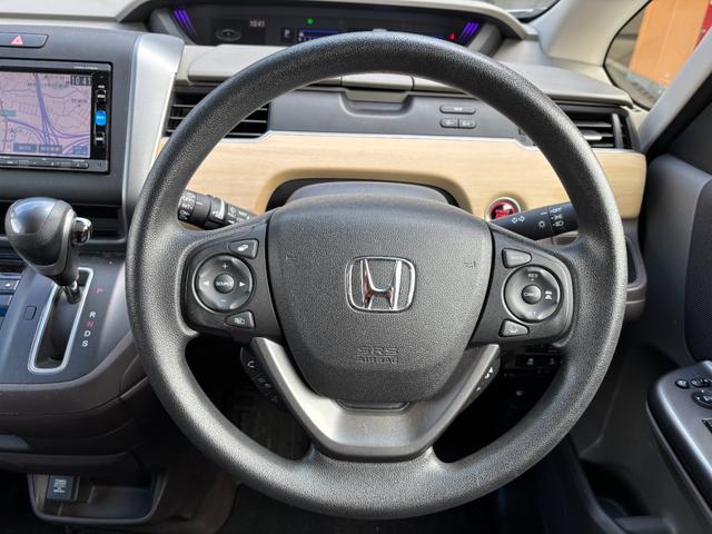 フリード Ｇ・ホンダセンシング　純正ギャザーズナビ　フルセグＴＶ　バックカメラ　ドラレコ　ＥＴＣ　ホンダセンシング　レーダークルーズコントロール　両側電動スライド　スマートキー２個　車両・ナビ取説（26枚目）