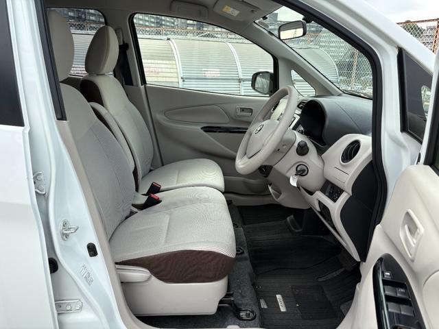デイズ Ｊ　純正メモリナビ　フルセグＴＶ　Ｂｌｕｅｔｏｏｔｈ接　ＥＴＣ　キーレス　新車保証書付　車両・ナビ取説有　記録簿（Ｈ２９．３０．Ｒ１．３．４．５．７年）（17枚目）