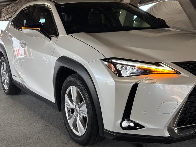 UX UX250h バージョンC ワンオーナー 禁煙車 純正メモリナビ 全周囲カメラ フルセグTV ETC2.0 前後ドラレコ 本革シート メモリーシート シートヒーター ステアリングヒーター レーダークルーズ スマートキー2個(58枚目)