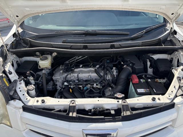 ノア Si ダブルバイビーII ワンオーナー  禁煙車 純正SDナビ フルセグTV(走行中可) 雨滴除去バックカメラ ETC 両側パワースライド 保証書 記録簿9枚有り 取説(車・ナビ) リバース連動ミラー スマートキー×2(44枚目)