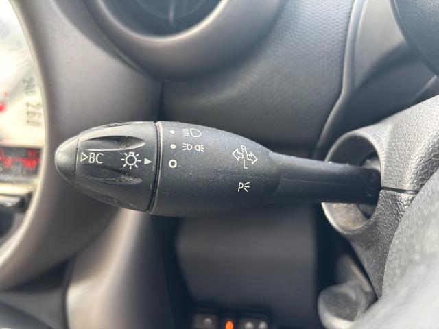 MINI ワン クロスオーバー 社外17インチAW ルーフレール 純正CDオーディオ キーレス×2 HIDヘッドライト 取扱説明書有り(27枚目)