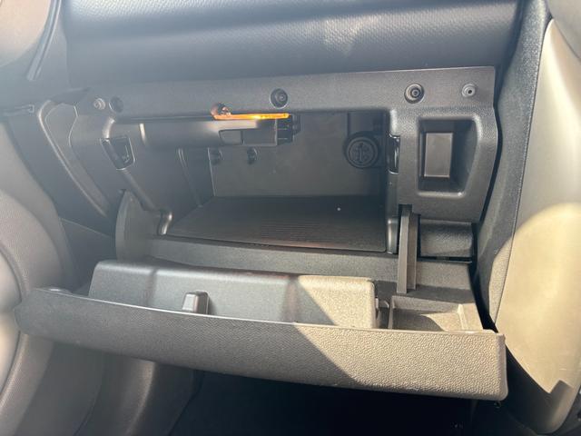 MINI ワン クロスオーバー 社外17インチAW ルーフレール 純正CDオーディオ キーレス×2 HIDヘッドライト 取扱説明書有り(31枚目)